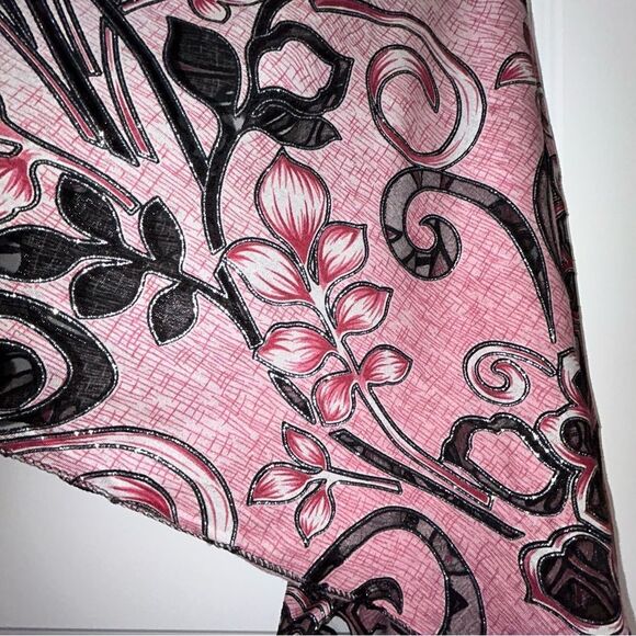 Kokomo Unlimited Floral Print Fringe Wrap Shawl - Picture 8 of 10